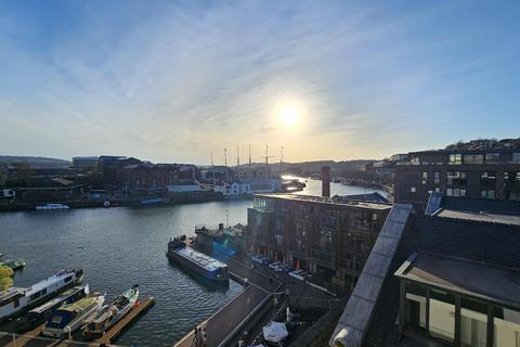 undefined, Invicta, Bristol, BS1
