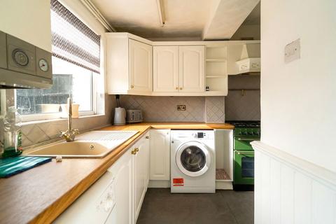 3 bedroom semi-detached house for sale, Stratford Road, Hall Green