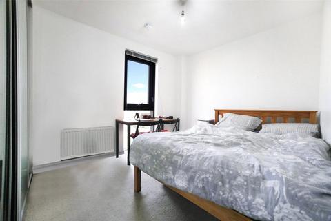 2 bedroom apartment for sale, Park View Court, 215 Devons Road, London, E3