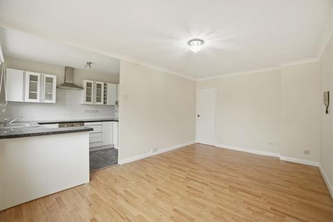 undefined, Derby Road, Cheam, SM1