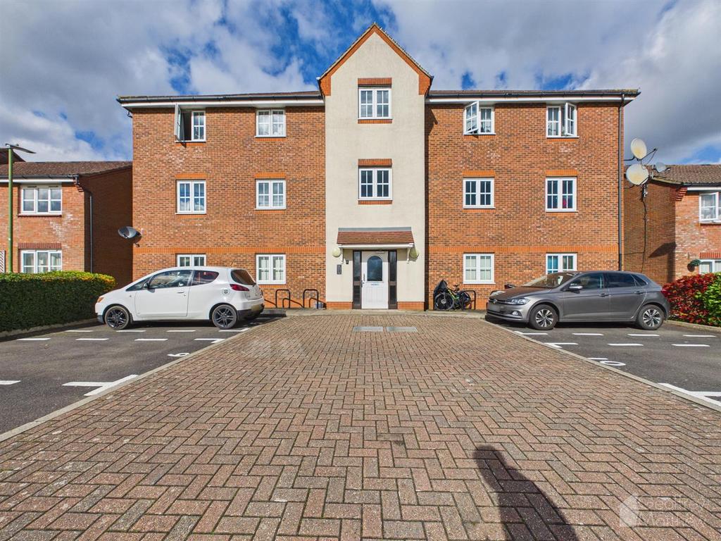 CAM02365 G0-PR0441-STILL014.jpg