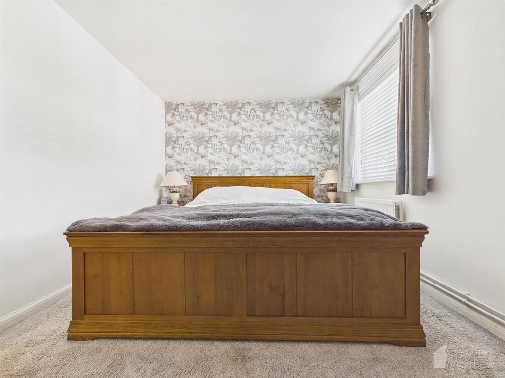 CAM02365 G0-PR0441-STILL010.jpg