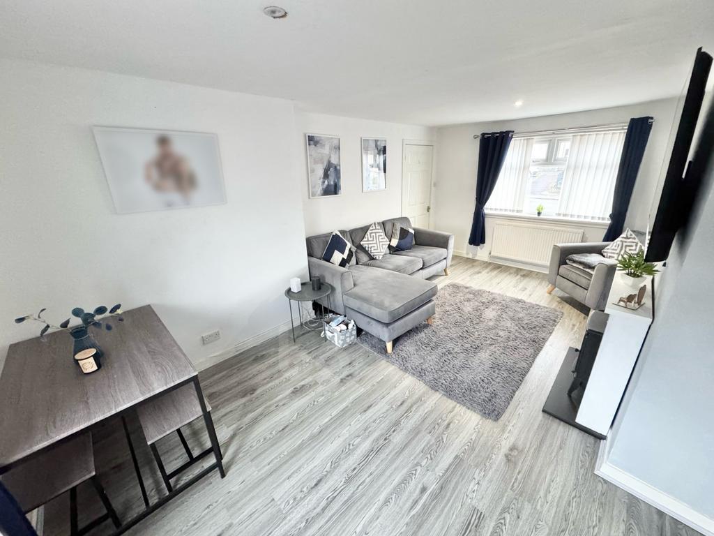 Churchill Avenue, KIlwinning lounge photo
