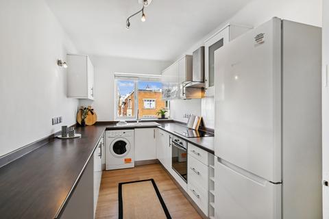 2 bedroom apartment for sale, Petersham House, Harrington Road, London, SW7