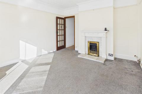 2 bedroom terraced house for sale, Mill Road, Cromer