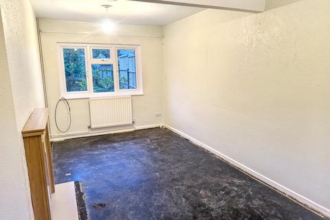 undefined, Telford TF4