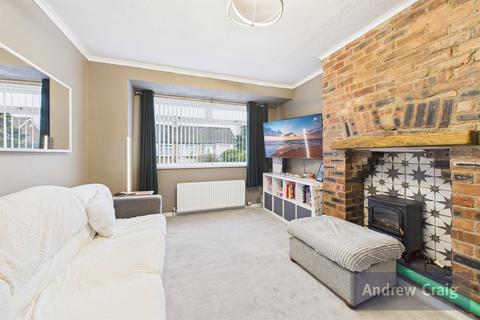 2 bedroom bungalow for sale, Linhope Avenue, Fawdon