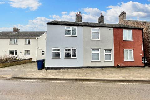 2 bedroom property to rent, East Delph, Whittlesey, PE7
