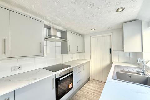 2 bedroom property to rent, East Delph, Whittlesey, PE7