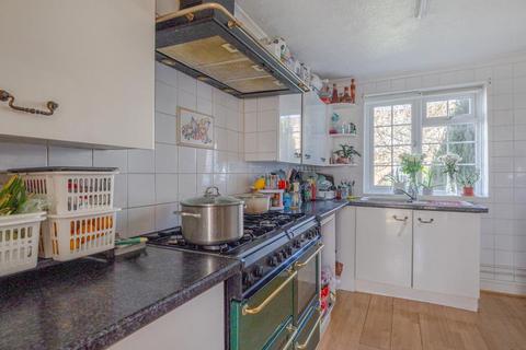 undefined, Halewood,  Bracknell,  RG12