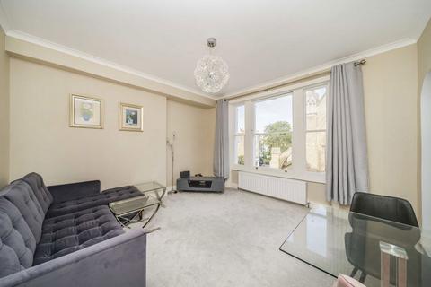 2 bedroom flat to rent, Castletown Road, London W14