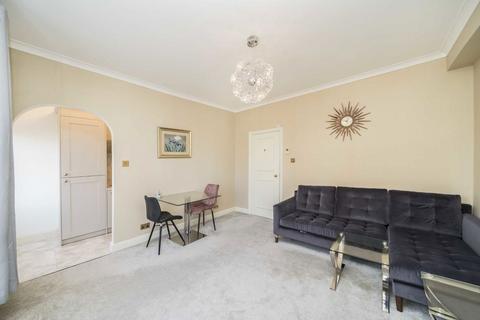 2 bedroom flat to rent, Castletown Road, London W14