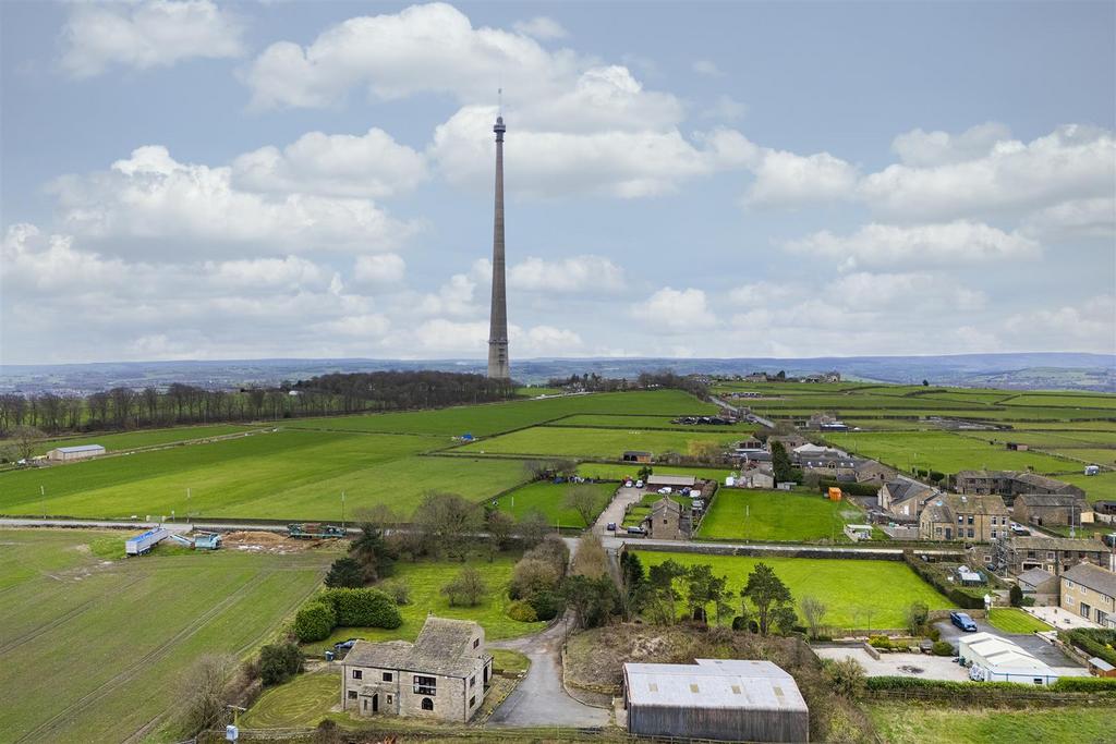 Bramleys Estate Agents - Farmhouse- Emley (78).jpg