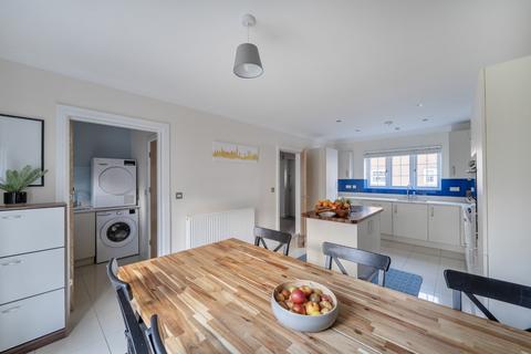 4 bedroom detached house for sale, Queen's Crescent, Shrivenham, Oxfordshire, SN6