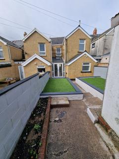 3 bedroom terraced house to rent, Bryn Seion Street, Rhymney NP22