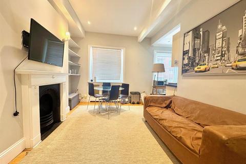 2 bedroom apartment to rent, Holland Road, London