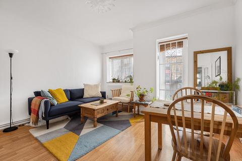 2 bedroom apartment for sale, Well Street, London, E9