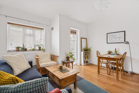 2 bedroom apartment for sale, Well Street, London, E9