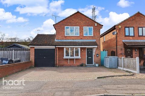 3 bedroom detached house for sale, Villiers Place, Chelmsford
