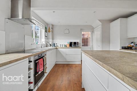 3 bedroom detached house for sale, Villiers Place, Chelmsford