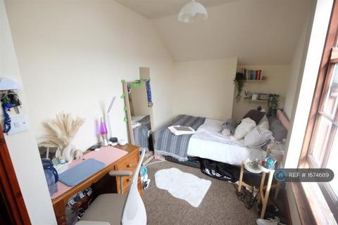 undefined, Gloucester Road, Bristol, BS7
