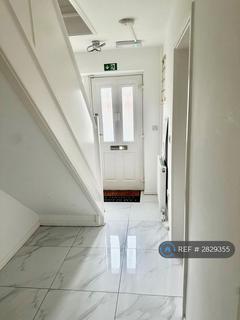 1 bedroom in a house share to rent, Church Road, Birmingham, B31