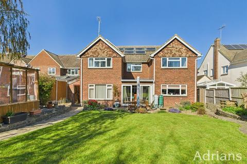 undefined, Tabors Avenue, CM2