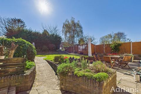 undefined, Tabors Avenue, CM2