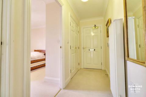 1 bedroom retirement property for sale, Minster Court, Bird Street, Lichfield, WS13 6AB - City Centre Retirement Apartment