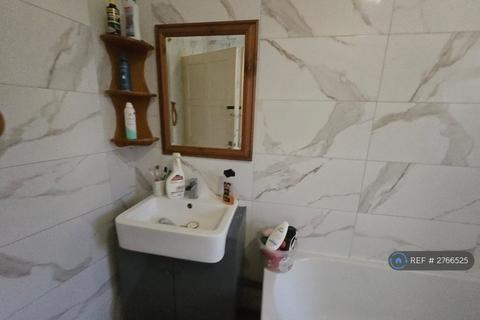 undefined, Fairfax Drive, Westcliff-On-Sea, SS0