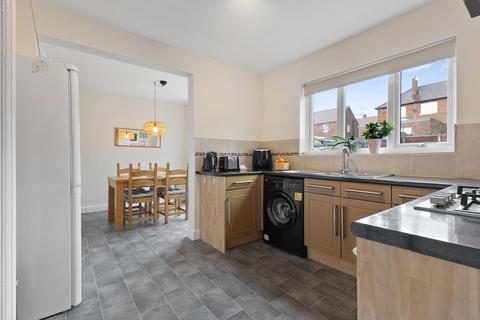 undefined, Keswick Drive, Wakefield WF2