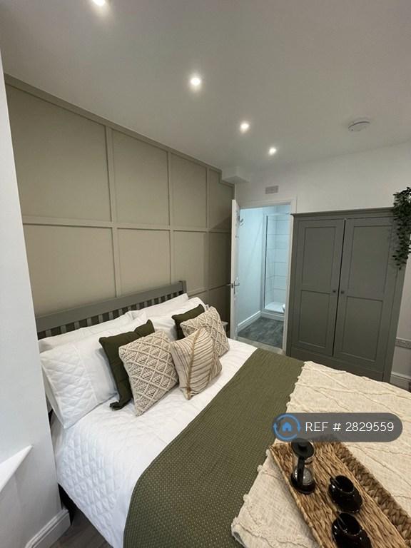 Room 1
