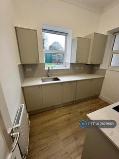 1 bedroom flat to rent, Blackheath, London, SE3
