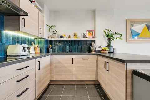undefined, Thornbury Way, London, E17
