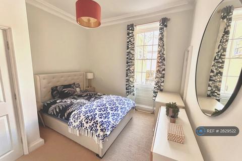 undefined, Walcot Parade, Bath, BA1