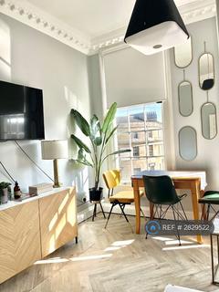 undefined, Walcot Parade, Bath, BA1