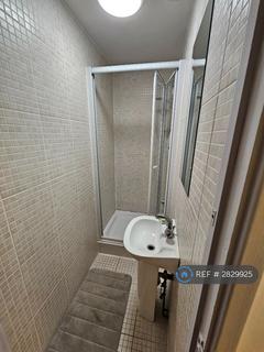 1 bedroom in a house share to rent, Fleet Square, London, WC1X