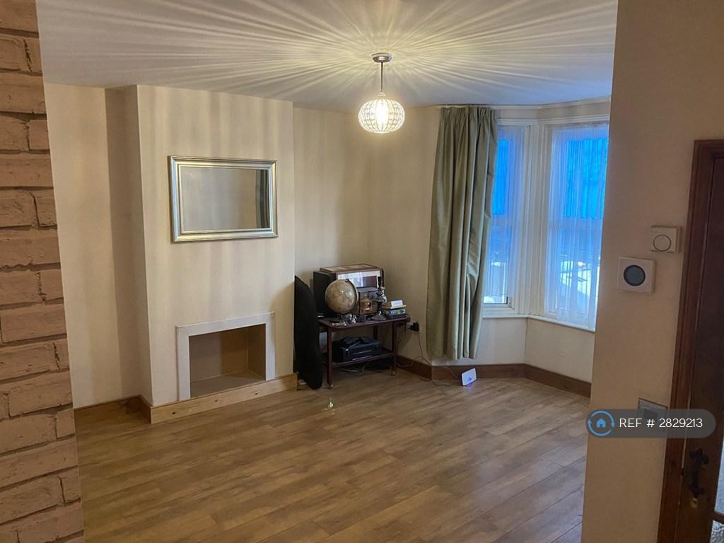 Front (Living) Room
