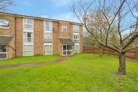 undefined, Wyedale, St Albans AL2