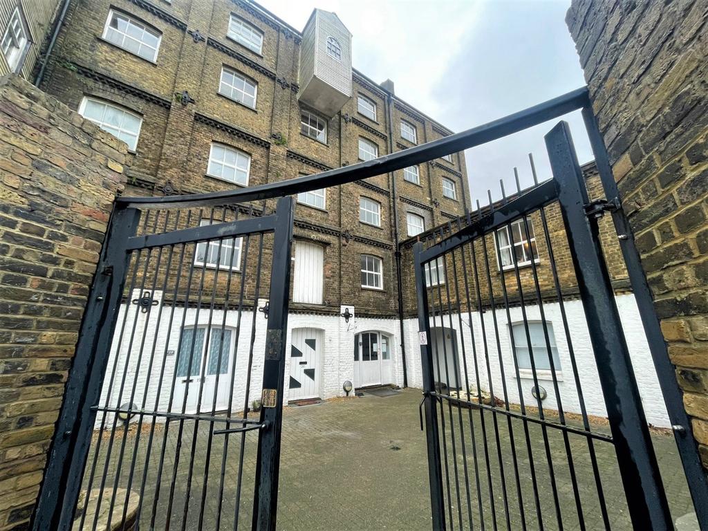Communal Entrance