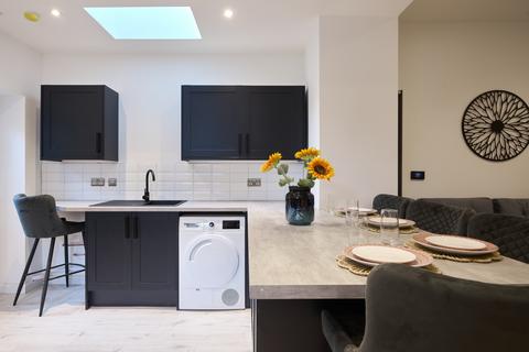 undefined, at Liverpool, 11, Richardson Street SA1