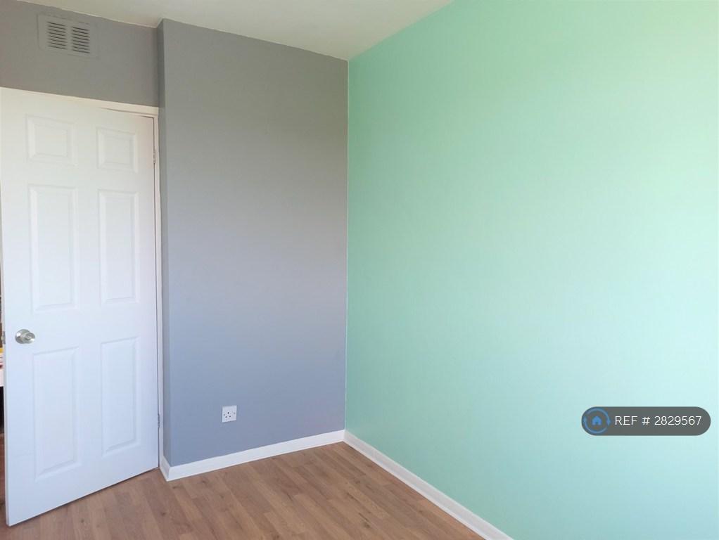 Single Bedroom 3/Office