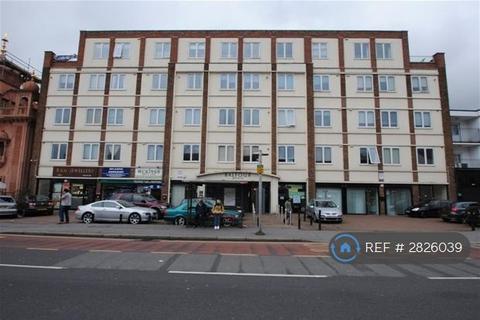 1 bedroom flat to rent, High Road, Ilford, IG1