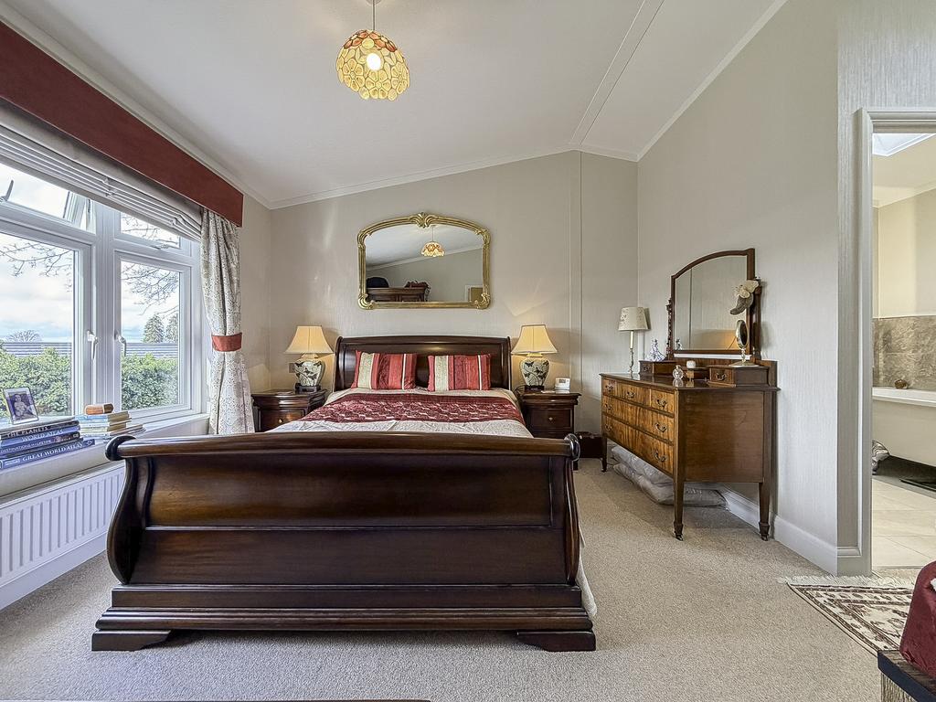 Bed 1