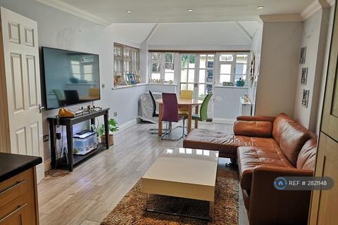 undefined, Great Austins House, Farnham, GU9