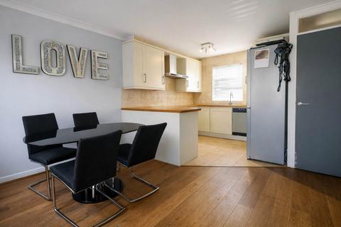 3 bedroom semi-detached house for sale, The Sidings, Hatfield