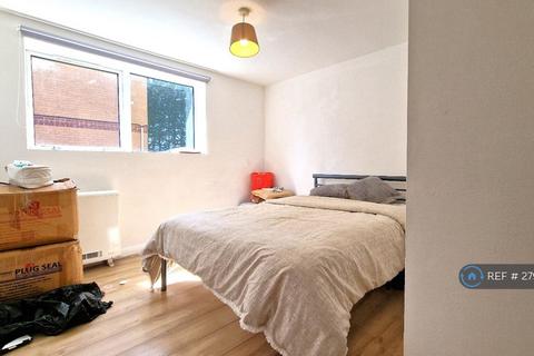 undefined, Milliners Court, Luton, LU3