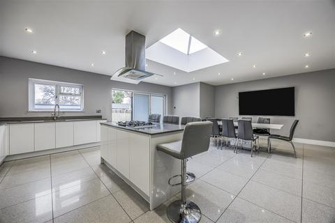 5 bedroom semi-detached house for sale, Lester Avenue, Havant PO9