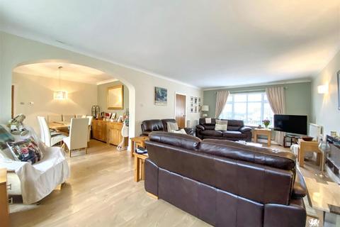 undefined, Llanteg, Narberth