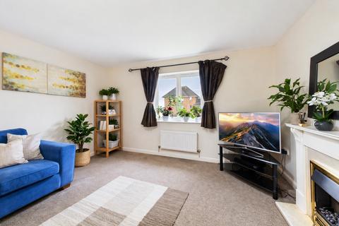 undefined, Lloyd Close, Cheltenham, Gloucestershire, GL51